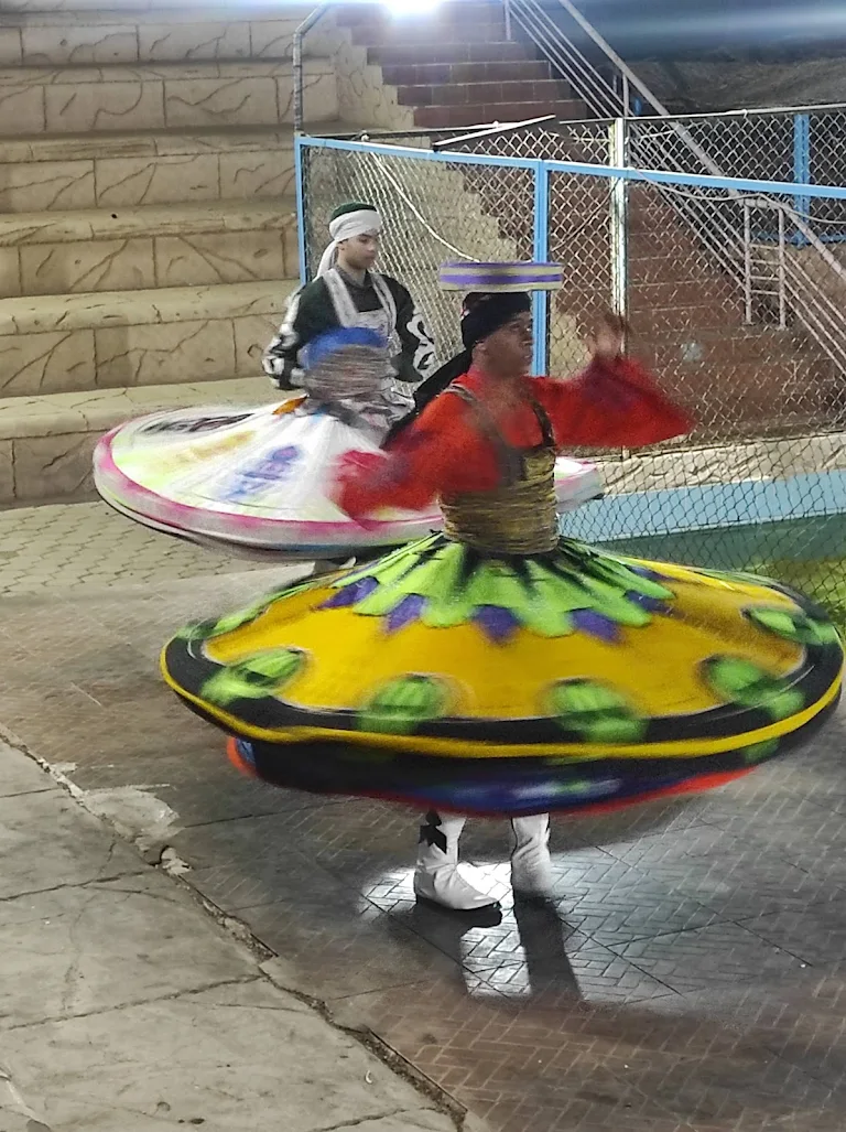 4Pokaz krokodyli i węży w Szarm el-Szejk