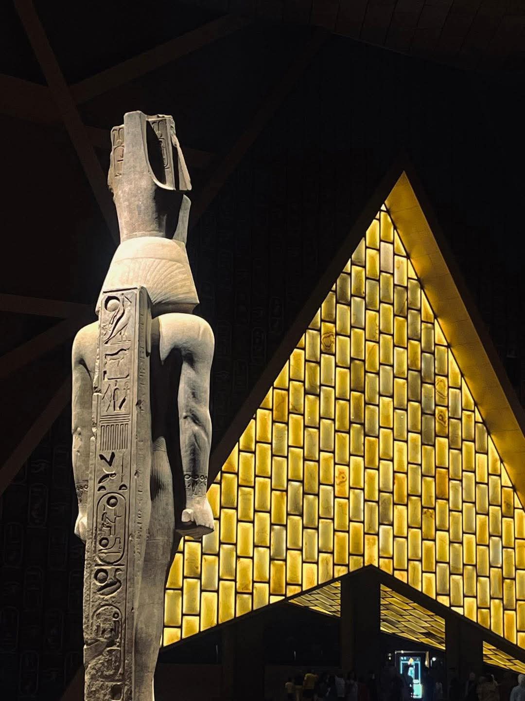 7Cairo Day Trip from Sharm El Sheikh by Bus: Pyramids & Grand Egyptian Museum