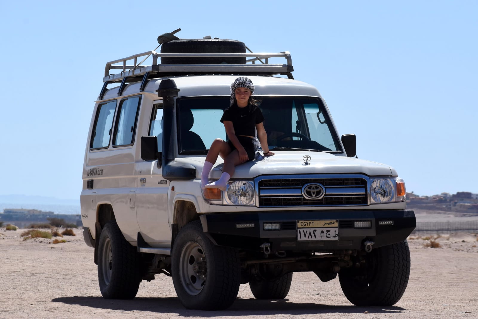 15Snorkeling w Blue Hole i safari w Kolorowym Kanionie – Dahab (super jeep)