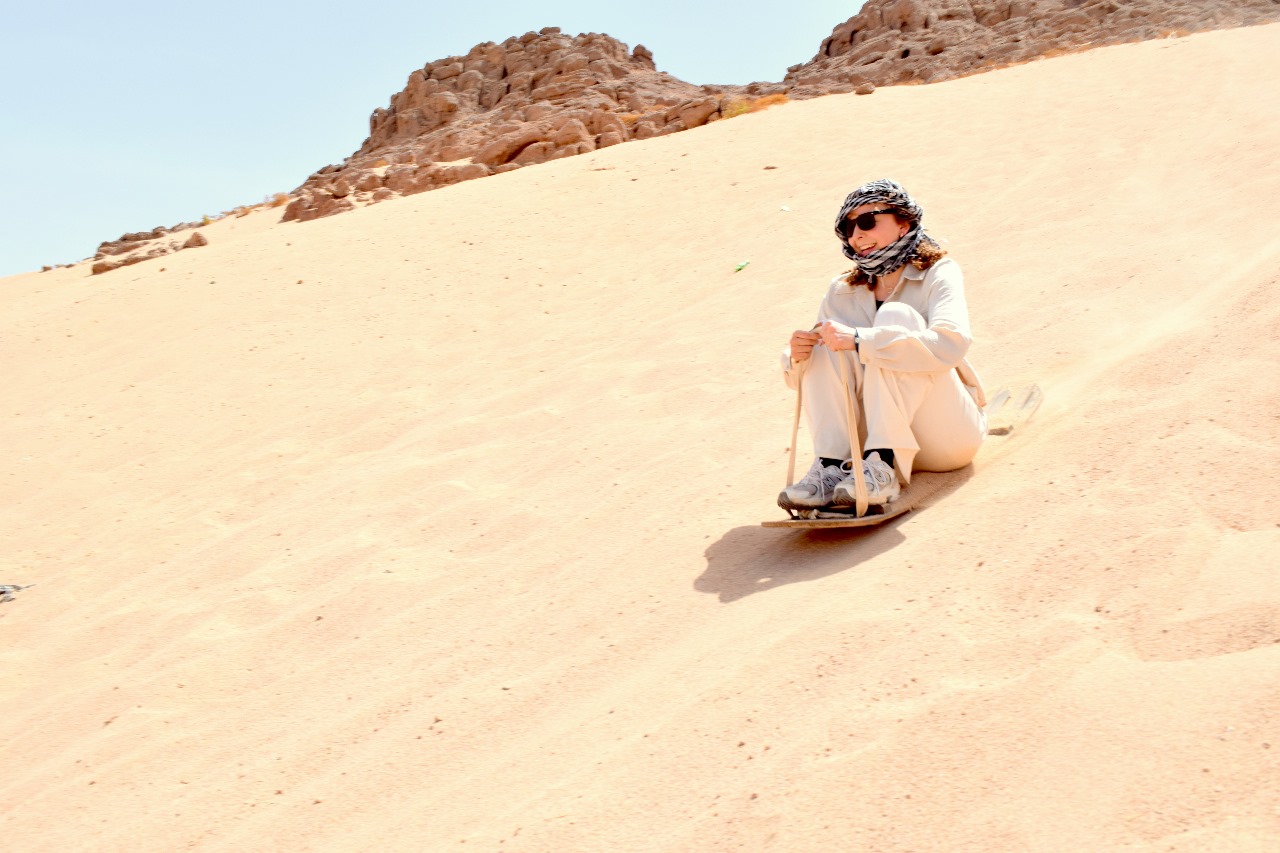 12VIP-Sonnenuntergang in einem Geländewagen in Sharm El Sheikh