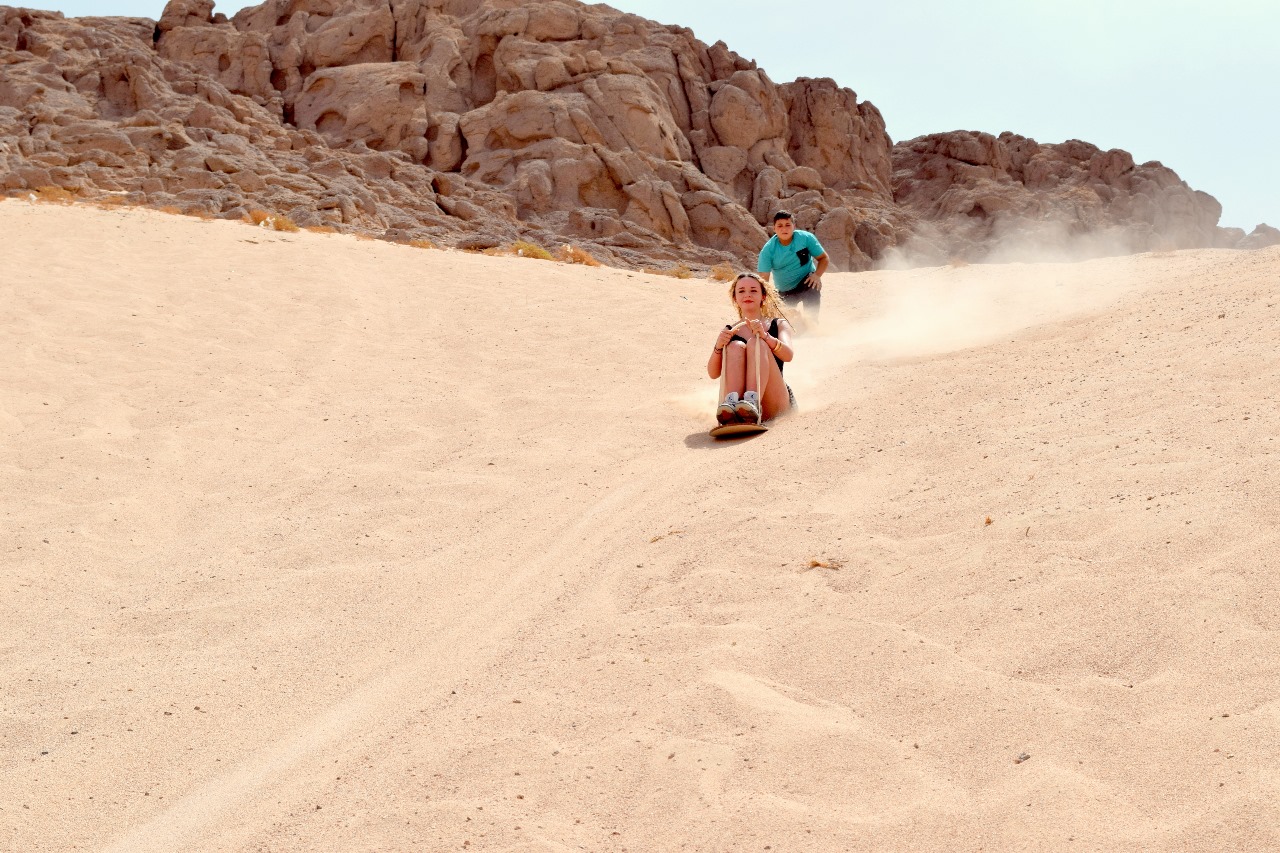 14VIP-Sonnenuntergang in einem Geländewagen in Sharm El Sheikh